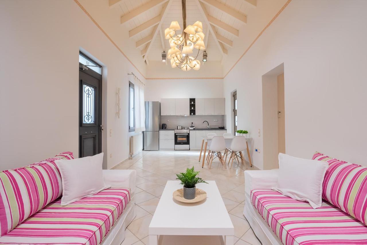 Topalidi'S Home Nea Palatia ภายนอก รูปภาพ